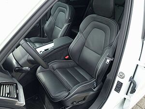Volvo  Plus Bright T8 AWD Plug-in Hybrid PANO/B&W