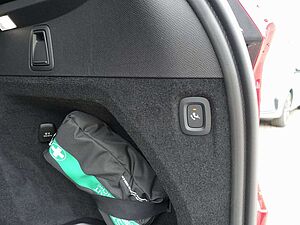 Volvo  Ultra T8 AWD Plug-in Hybrid/360°Cam/AHK/22'