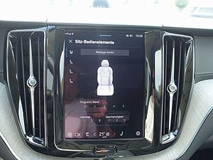 Volvo  Ultra Dark B5 AWD/Four-C/360°Cam/Massage