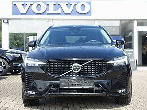 Volvo  Ultra Dark B5 AWD/Four-C/360°Cam/Massage