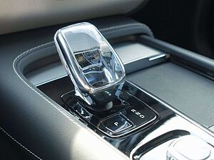 Volvo  Plus T8 AWD Plug-in Hybrid/FourC/AHK/B&W