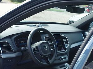 Volvo  Plus T8 AWD Plug-in Hybrid/FourC/AHK/B&W