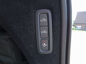 Volvo  T8 AWD Plug-in Hybrid/FourC/HeadUp/AHK/B&W