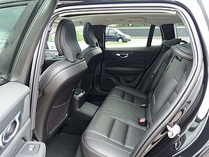 Volvo  Plus Dark T6 AWD Plug-in Hybrid PANO/AHK/360
