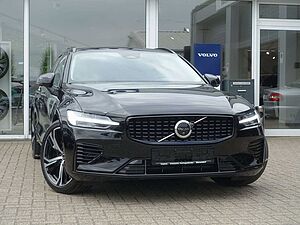 Volvo  Plus Dark T6 AWD Plug-in Hybrid PANO/AHK/360