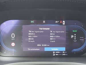 Volvo  Plus Dark T6 AWD Plug-in Hybrid PANO/AHK/360
