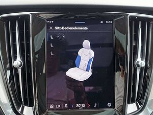 Volvo  Plus Dark T6 AWD Plug-in Hybrid PANO/AHK/360