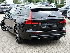 Volvo  Plus Dark T6 AWD Plug-in Hybrid PANO/AHK/360