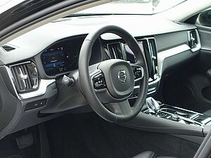 Volvo  Plus Dark T6 AWD Plug-in Hybrid PANO/AHK/360