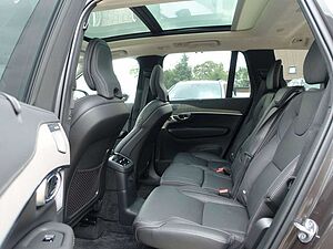 Volvo  Ultra Dark T8 AWD Recharge B&W/PANO/MASSAGE