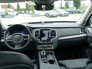 Volvo  Ultra Dark T8 AWD Recharge B&W/PANO/MASSAGE
