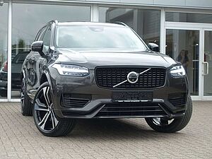 Volvo  Ultra Dark T8 AWD Recharge B&W/PANO/MASSAGE