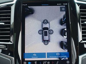 Volvo  Ultra Dark T8 AWD Recharge B&W/PANO/MASSAGE