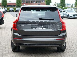 Volvo  Ultra Dark T8 AWD Recharge B&W/PANO/MASSAGE