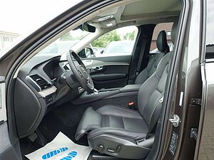 Volvo  Ultra Dark T8 AWD Recharge B&W/PANO/MASSAGE