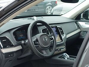 Volvo  Ultra Dark T8 AWD Recharge B&W/PANO/MASSAGE