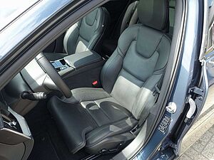 Volvo  Ultra T8 AWD Recharge B&W/360°/AHK/MASSAGE