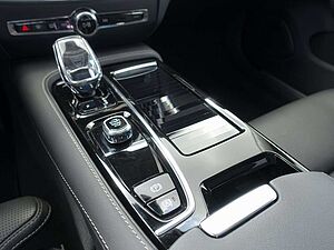 Volvo  Ultra T8 AWD Recharge B&W/360°/AHK/MASSAGE
