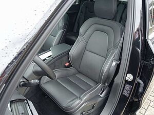 Volvo  Plus Bright T8 AWD Plug-in Hybrid PANO/B&W