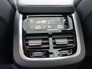 Volvo  Plus Bright T8 AWD Plug-in Hybrid PANO/B&W