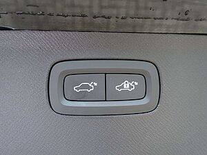 Volvo  Plus Bright T8 AWD Plug-in Hybrid PANO/B&W