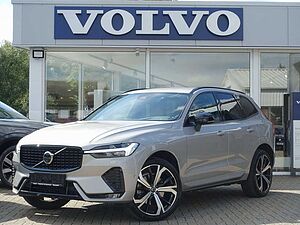 Volvo  B4 Plus Dark AWD 360°Cam/AHK/Harman/Kardon