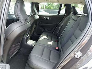 Volvo  Plus Dark T6 AWD Plug-in Hybrid KAMERA/BLIS