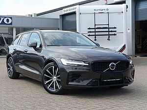Volvo  Plus Dark T6 AWD Plug-in Hybrid KAMERA/BLIS