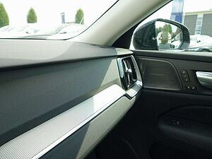 Volvo  Plus Dark T6 AWD Plug-in Hybrid KAMERA/BLIS