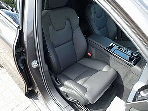 Volvo  Plus Dark T6 AWD Plug-in Hybrid KAMERA/BLIS