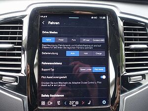 Volvo  T8 Recharge AWD Ultimate Bright FOUR-C/B&W