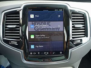 Volvo  Ultra Dark T8 AWD Plug-in Hybrid PANO/B&W