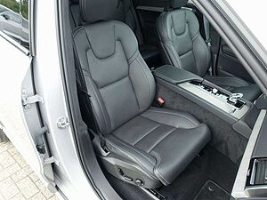 Volvo  Ultra T8 AWD Plug-In 360°/PANO/B&W/HUD/BLIS