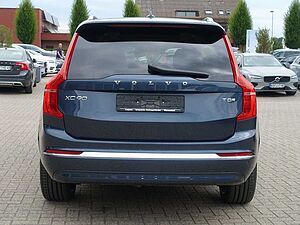 Volvo  Ultra Bright T8 AWD Plug-in Hybrid Pano, B&W