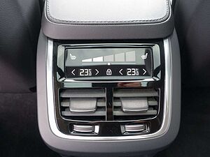 Volvo  Plus Bright T8 AWD Plug-in Hybrid PANO/360°