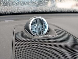 Volvo  Black Edition Plus T6 Four-C/B&W/Pano/AHK