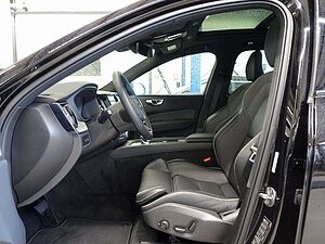 Volvo  Black Edition Plus T6 Four-C/B&W/Pano/AHK