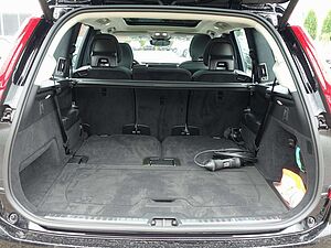 Volvo  Ultra T8 AWD Plug-in Hybrid Pano/HeadUp/H&K