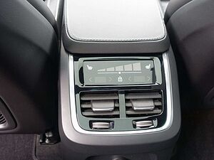 Volvo  T8 AWD Plug-in Hybrid Pano/AHK/B&W/Four-C