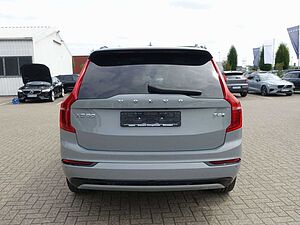 Volvo  Ultra Dark T8 AWD Plug-in Hybrid Pano/B&W