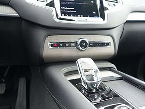 Volvo  Ultra T8 AWD Plug-inHybrid Pano/22'/Massage
