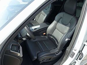 Volvo  Recharge Ultimate T8 AWD/360°Cam/Pano/BLIS