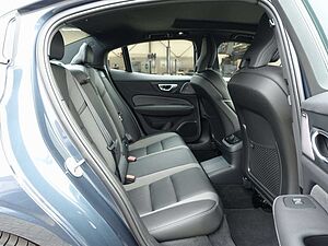 Volvo  Recharge Ultimate T8 AWD/B&W/HeadUP/360°/BLS
