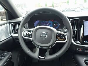 Volvo  Recharge Ultimate T8 AWD/B&W/HeadUP/360°/BLS