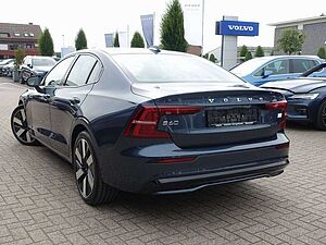 Volvo  Recharge Ultimate T8 AWD/B&W/HeadUP/360°/BLS
