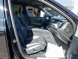 Volvo  Black Edition Plus T8 AWD/HeadUP/360°/BLS