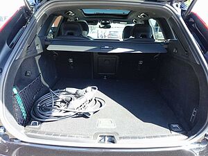 Volvo  Black Edition Plus T8 AWD/HeadUP/360°/BLS