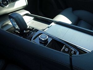 Volvo  Plus Dark T8 AWD Plug-in Hybrid/360°/HeadUP