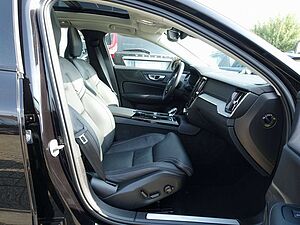 Volvo  Recharge Ultimate T8 AWD/360°/B&W/Massage