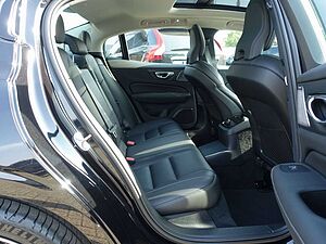Volvo  Recharge Ultimate T8 AWD/360°/B&W/Massage